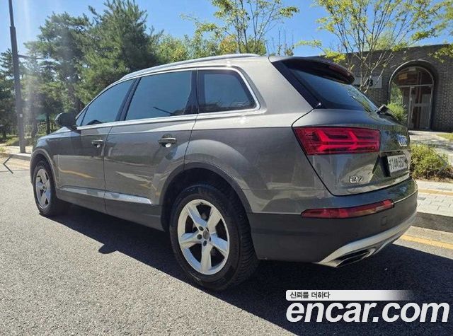 Audi Q7 из Кореи Encar