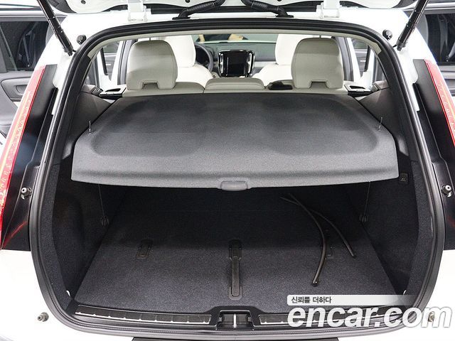Volvo XC40 из Кореи Encar