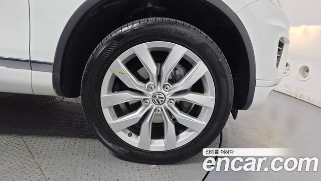 Volkswagen Touareg из Кореи Encar