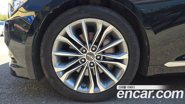 Hyundai Genesis из Кореи Encar