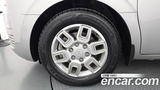 Hyundai Staria из Кореи Encar