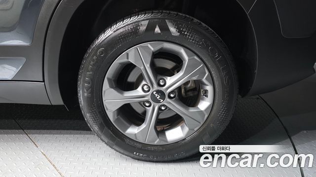 Kia Seltos из Кореи Encar