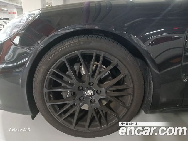 Porsche Panamera 3.0 — пробег 90 000 км — фото 5 из 5