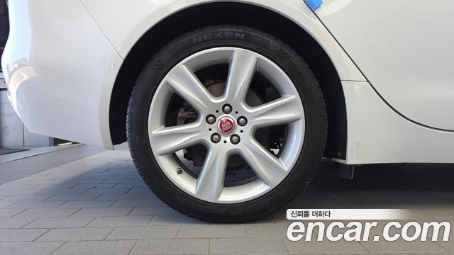 Jaguar XE из Кореи Encar