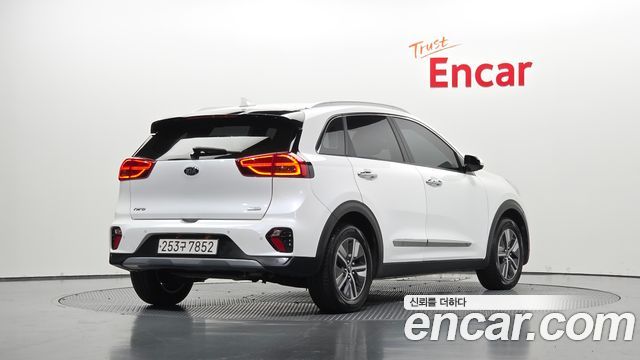 Kia Niro из Кореи Encar