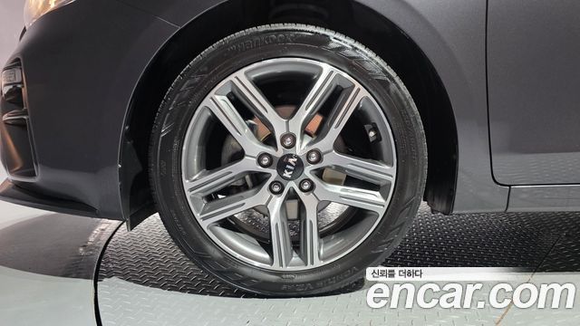 Kia K3 Luxury — пробег 70 949 км — фото 5 из 5