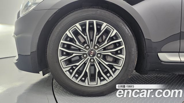 Kia K9 из Кореи Encar
