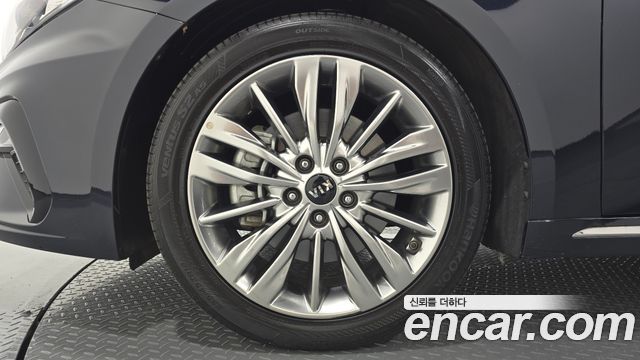 Kia K5 из Кореи Encar