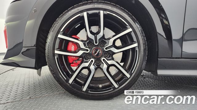 Mini Cooper JCW — пробег 2 774 км — фото 5 из 5
