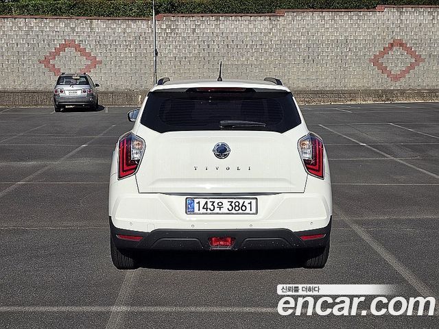 Ssangyong TIBOLI из Кореи Encar