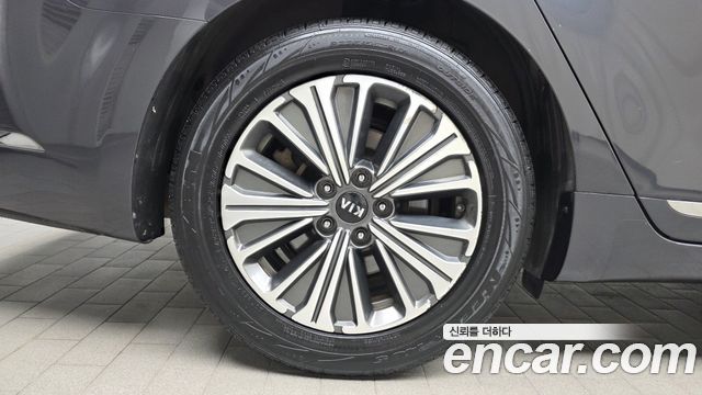 Kia K7 из Кореи Encar