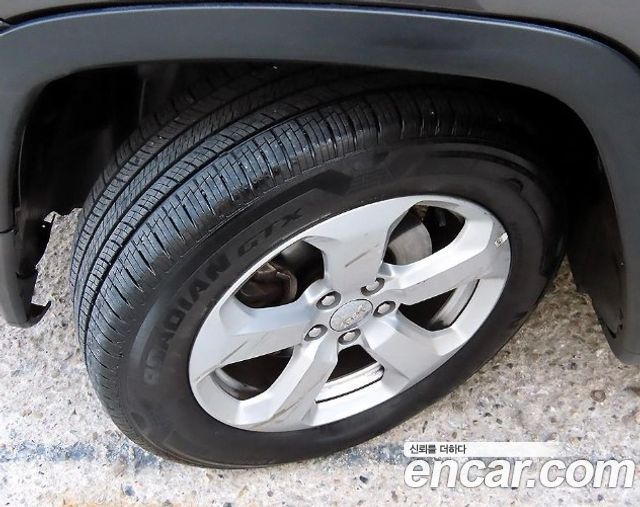 Jeep Compass 2.4 limited 2WD — пробег 42 500 км — фото 5 из 5
