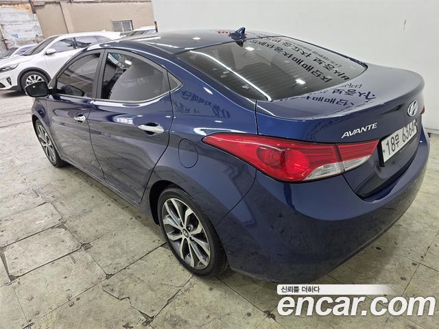 Hyundai AVANTE из Кореи Encar