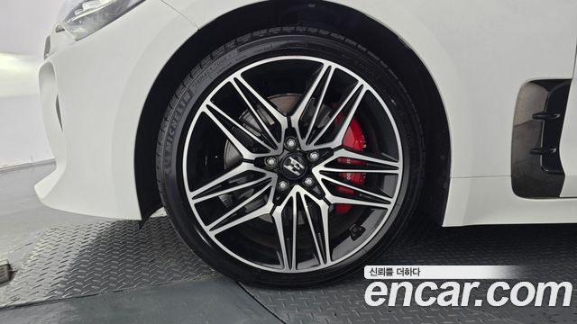 Kia Stinger из Кореи Encar