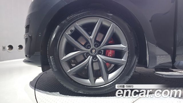 Land Rover Range Rover Sport D300 HSE Dynamic — пробег 108 466 км