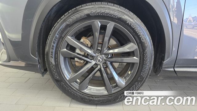 Lexus NX Premium — пробег 94 570 км — фото 5 из 5
