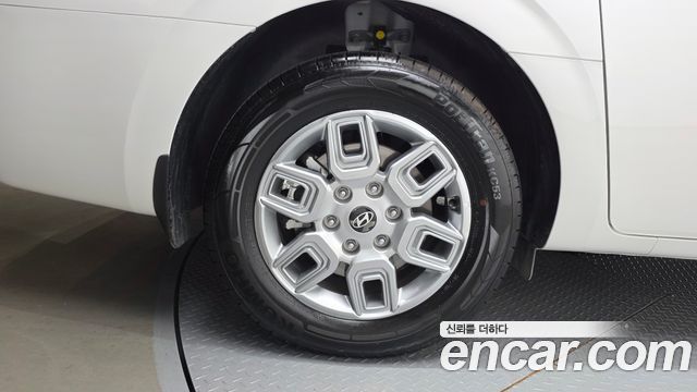 Hyundai Staria из Кореи Encar