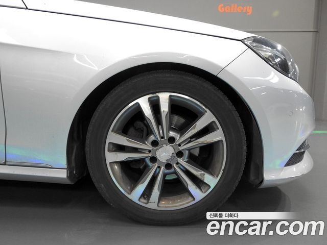 Mercedes-Benz E-Class E220 Bluetec Avantgarde — пробег 148 084 км — фото 5 из 5