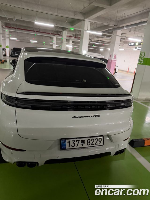 Porsche Cayenne 4.0 GTS — пробег 10 000 км — фото 4 из 5
