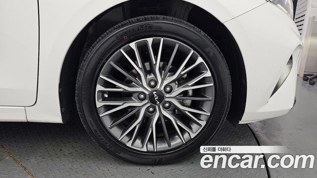 Kia K3 из Кореи Encar
