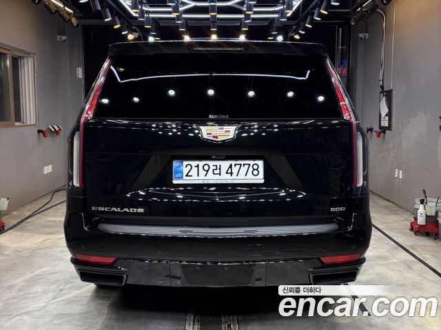 Cadillac Escalade 6.2 Sports Platinum — пробег 82 500 км — фото 5 из 5