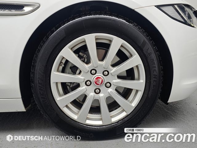 Jaguar XE из Кореи Encar
