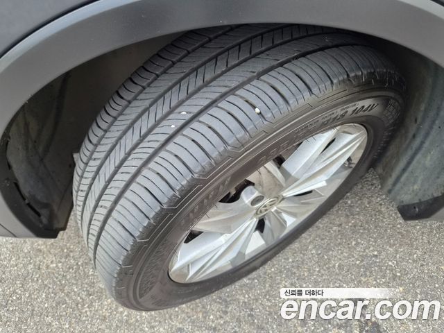 Volkswagen Tiguan 2.0 TDI Premium — пробег 173 926 км — фото 5 из 5
