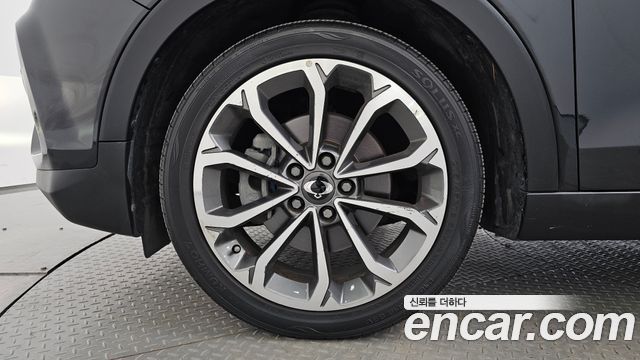 Ssangyong TIBOLI из Кореи Encar
