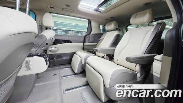 Kia Carnival Gasoline 7-Seater Gravity — пробег 26 825 км — фото 5 из 5