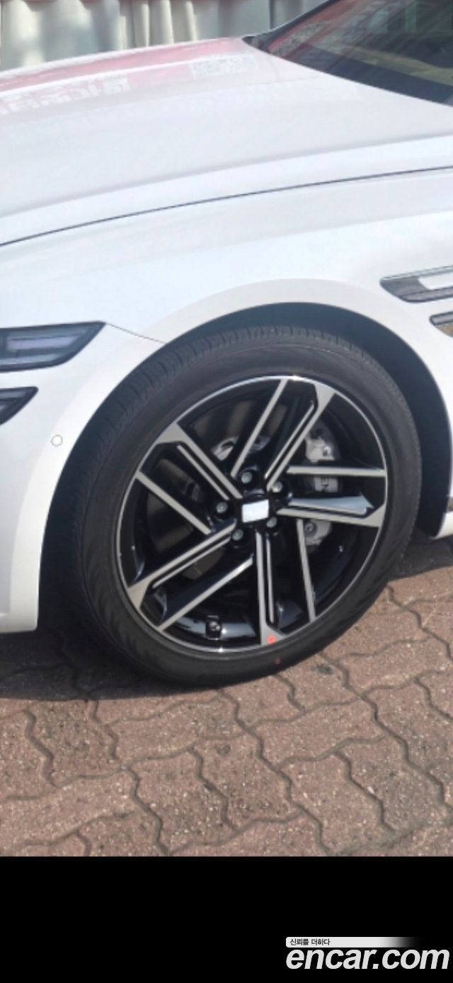 Genesis G80 Gasoline 2.5 Turbo AWD — пробег 60 км — фото 5 из 5