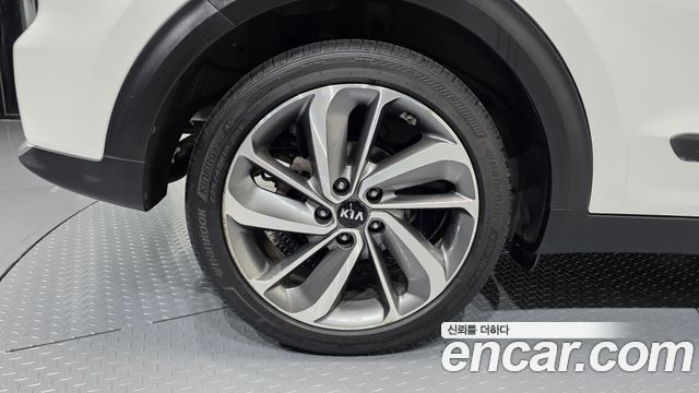 Kia Niro из Кореи Encar