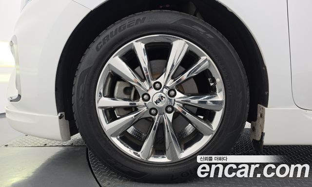 Kia Carnival 9-Seater Noblesse Special — пробег 118 796 км — фото 5 из 5