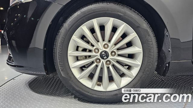 Kia K7 из Кореи Encar