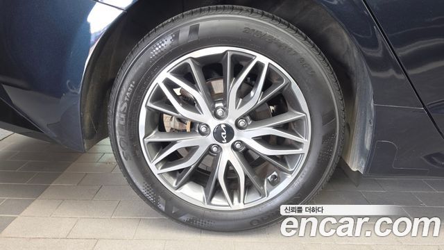 Kia K5 из Кореи Encar