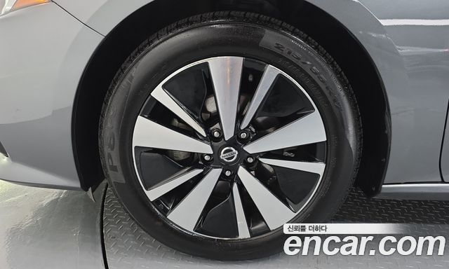 Nissan Altima из Кореи Encar