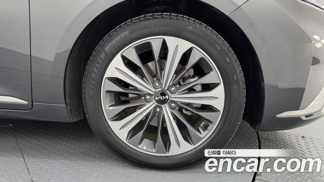 Kia K8 из Кореи Encar