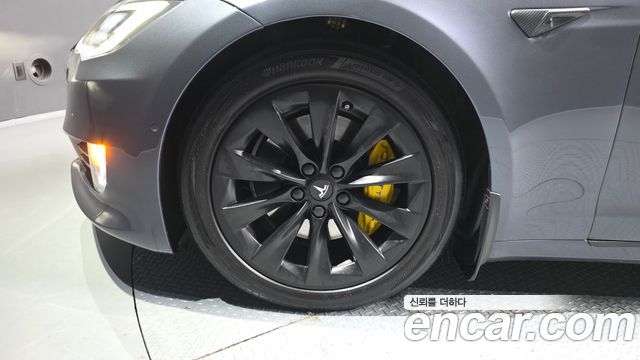 Tesla Model S из Кореи Encar
