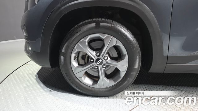 Kia Seltos из Кореи Encar