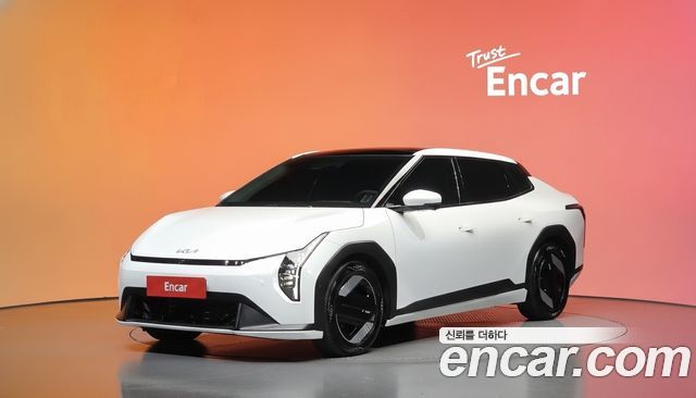 Kia EV4 из Кореи Encar