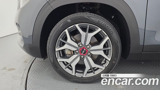 Kia Seltos из Кореи Encar