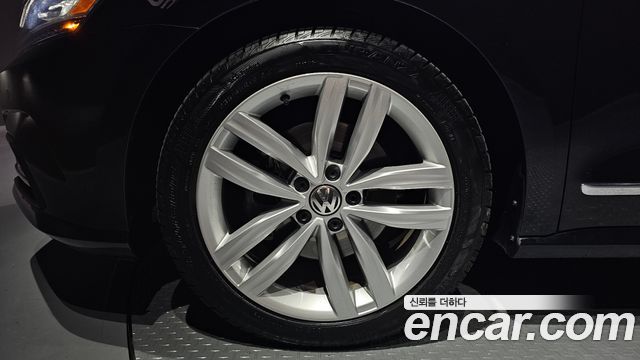 Volkswagen Passat из Кореи Encar