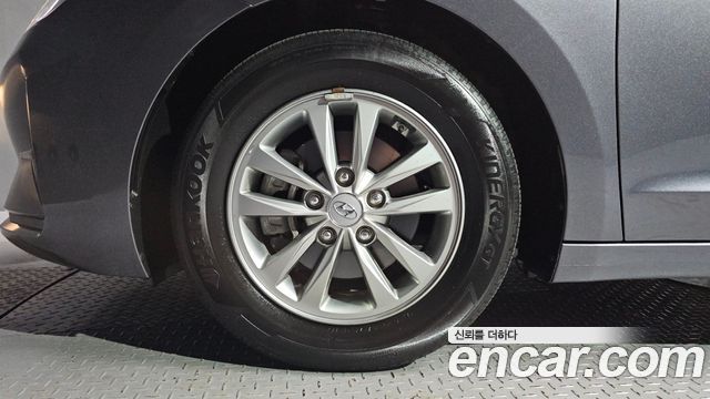 Hyundai AVANTE 1.6 Smart — пробег 87 172 км — фото 5 из 5