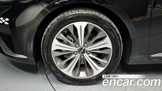 Kia K8 из Кореи Encar