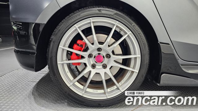 Hyundai Veloster из Кореи Encar