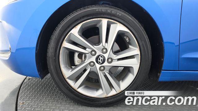 Hyundai AVANTE 1.6 GDI Smart — пробег 65 508 км — фото 5 из 5