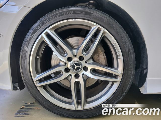 Mercedes-Benz E-Class из Кореи Encar