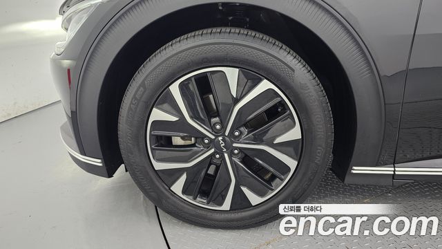 Kia EV6 из Кореи Encar