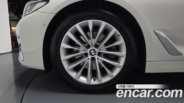 BMW 5-Series из Кореи Encar