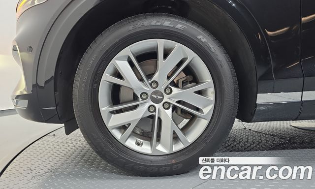 Genesis GV70 из Кореи Encar