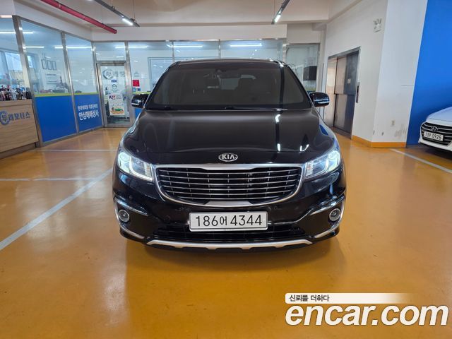 Kia Carnival из Кореи Encar